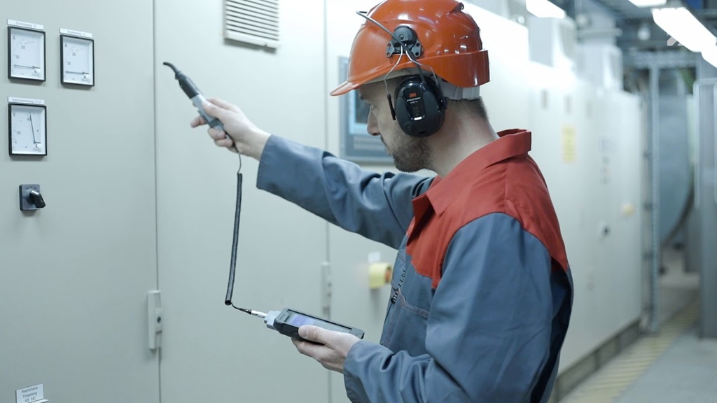 Partial Discharge Testing: Detect Hidden Faults Before Failure